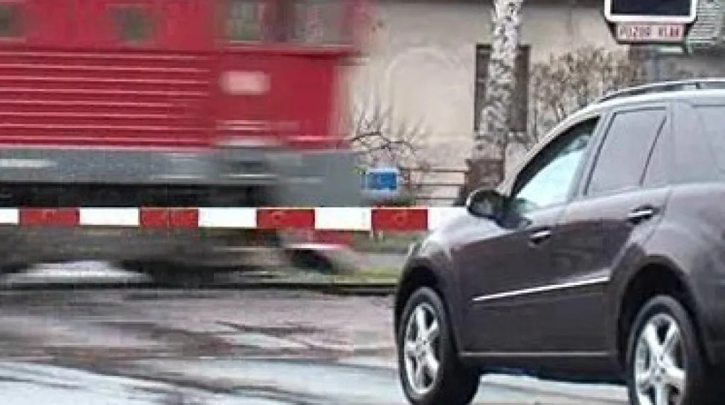 projíždějící vlak