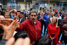 Venezuelské úřady oznámily vítězství Madurovy strany v nesvobodných „volbách“