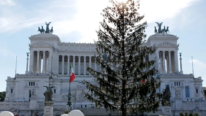 Vánoční strom v Římě