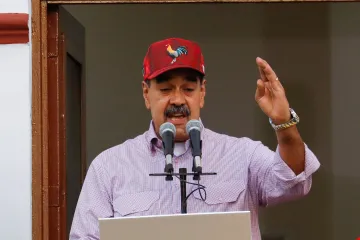 Maduro nasadí v reakci na hrozby USA miliony milicionářů