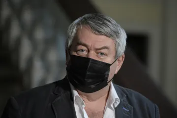 Vedení KSČM dalo funkce k dispozici, Filip již nebude kandidovat na předsedu