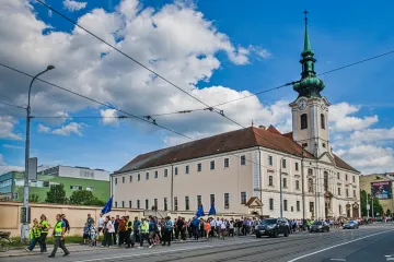 Pouť do Brna připomněla odsun Němců. Někteří smíření nechtějí, řekl Vystrčil