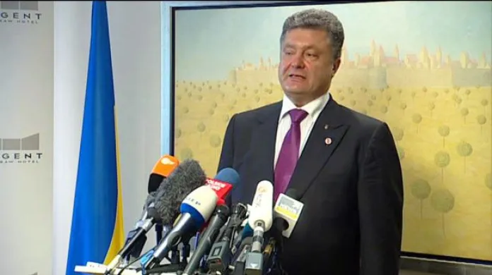 Porošenko po jednání ve Varšavě: Západ je na straně Ukrajiny