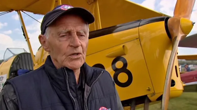 Válečný veterán Sid Handsaker