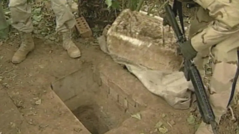 Úkryt, ve kterém našli Američané Husajna