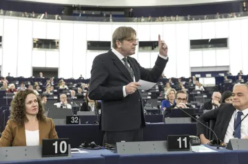 Varování do Londýna: Europarlament odmítne brexitovou dohodu bez pojistky pro Irsko