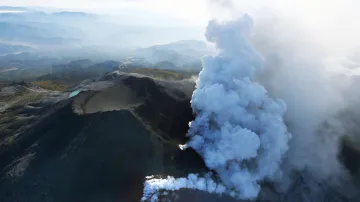 Erupce japonské sopky Ontake