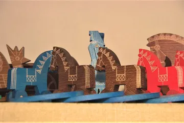 Muž ze slovenského Gemeru se snaží oživit tradici a vyrábí zapomenuté kyjatické hračky