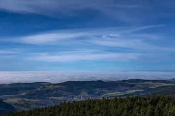 Padaly teplotní rekordy. I o sedm stupňů