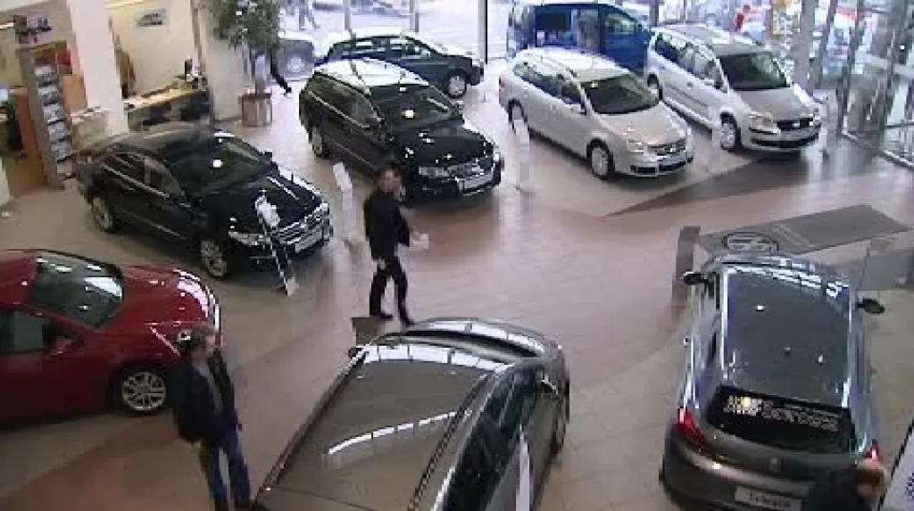 Prodejna automobilů
