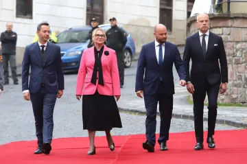 Země V4 pomůžou Ukrajině s odminováním či ošetřením zraněných vojáků
