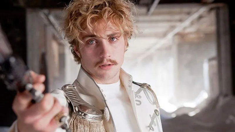 Anna Karenina / Aaron Taylor-Johnson