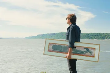 Chtěl být filmařem, ale stal se slavným výtvarníkem. Petr Sís ve filmu hledá, kde se bere fantazie