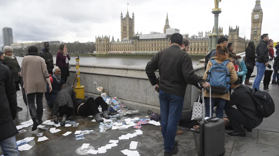 Útok na Westminster Bridge v Londýně