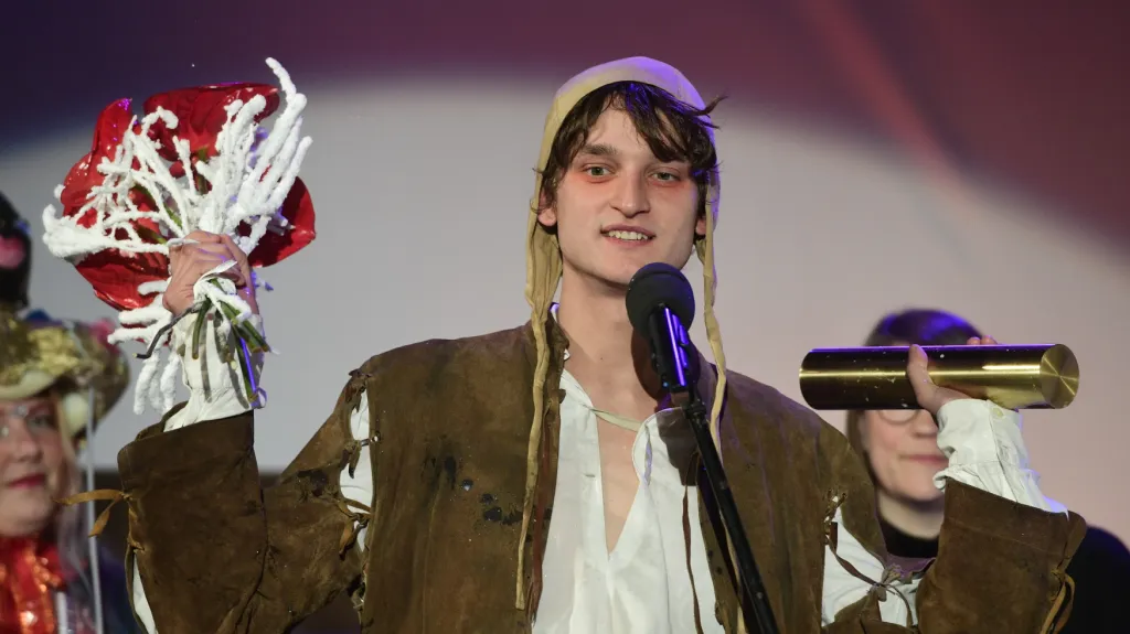 Laureátem Ceny Jindřicha Chalupeckého se stal Lukáš Hofmann