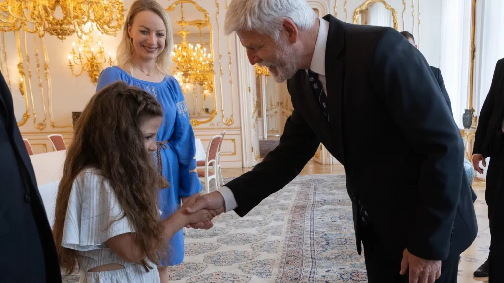 Prezident přijal ukrajinskou školačku, která čelila šikaně