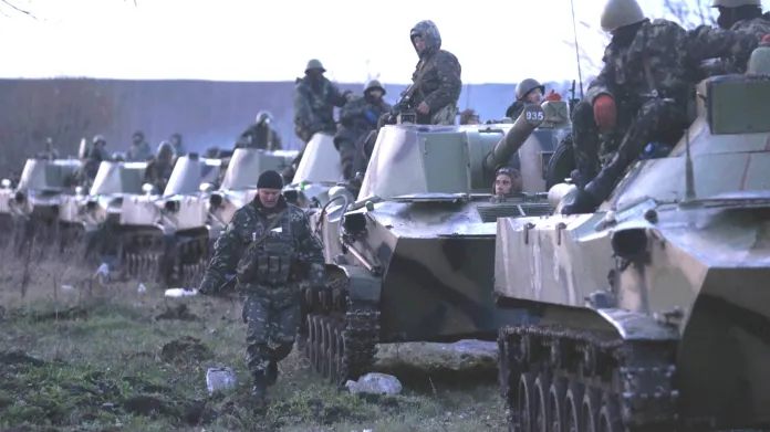 Ukrajinské jednotky shromážděné kolem Slavjansku