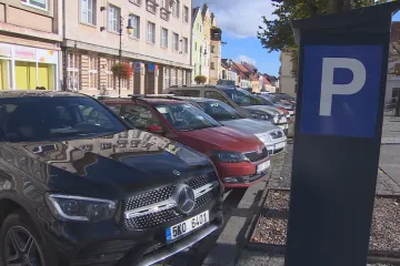 Doprava v centru Loun se má zklidnit, radnice přichystala změny