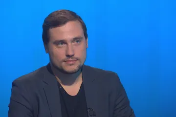 Rozhazování za covidu změnilo strukturu ekonomiky, říká člen NERV Stroukal