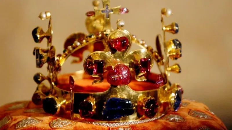 Svatováclavská koruna