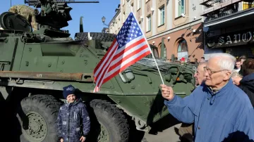 Americký konvoj vítali v polském Bělostoku