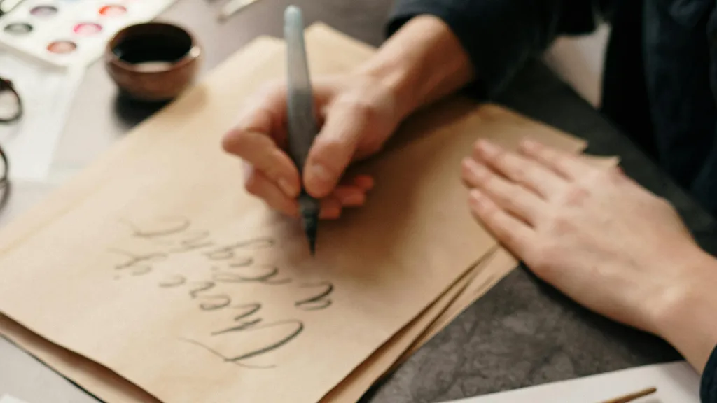 Ilustrační foto (kaligrafie)