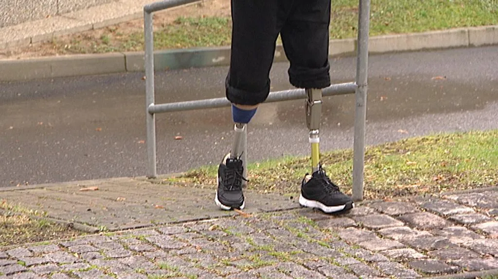 Petr Částka s protézami