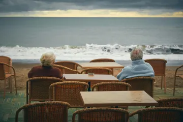 Panama, Madagaskar i Kamerun. Čechům chodí důchody už do 97 zemí