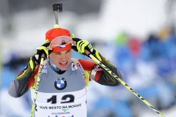 Krčmář ve sprintu dojel sedmý, biatlonistky vyhořely