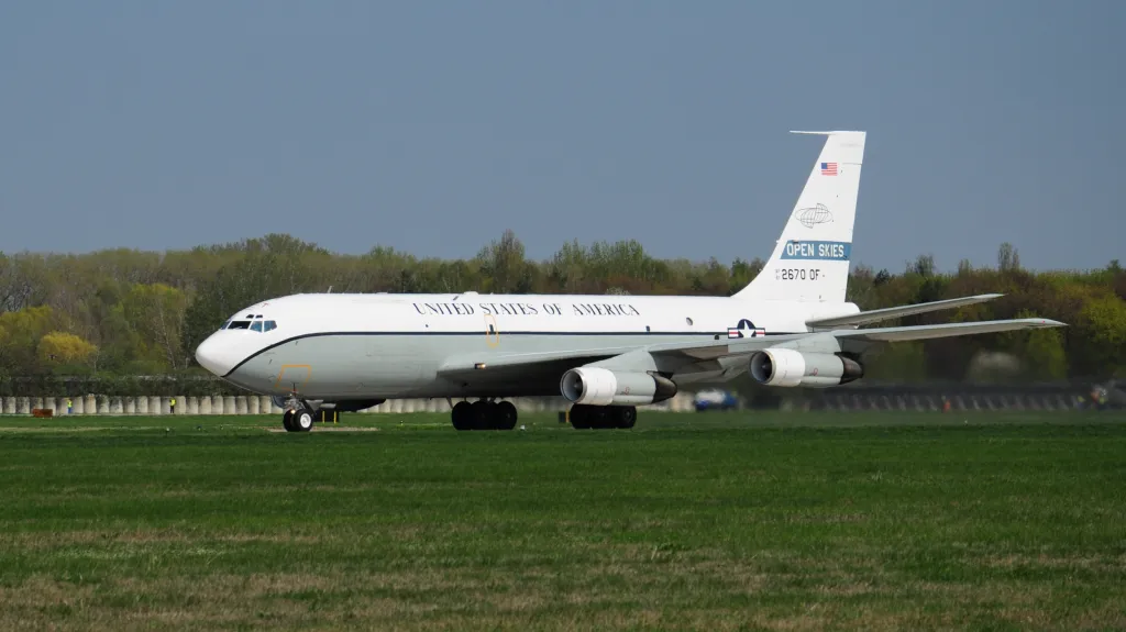 Americký pozorovací letoun Boeing OC-135