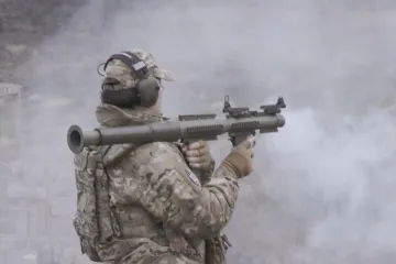 Ukrajina navyšuje výrobu zbraní