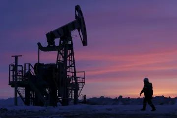 Skupina OPEC+ se dohodla na postupném zvyšování těžby od srpna