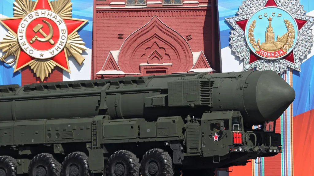 Ruská mezikontinentální balistická raketa Topol-M