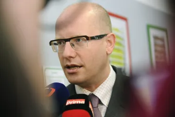 Sobotka: Jsem skeptický k účinnosti sankcí, cíle Ruska nezměnily