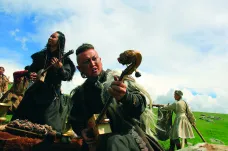 Metal s mongolským hrdelním zpěvem. Kapelu The Hu oceňuje i UNESCO