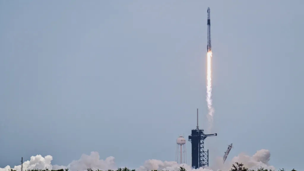 Start rakety Falcon 9 společnosti SpaceX