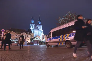 V závěru roku bude v ulicích více uniformovaných mužů. Policie vytipovala 40 akcí