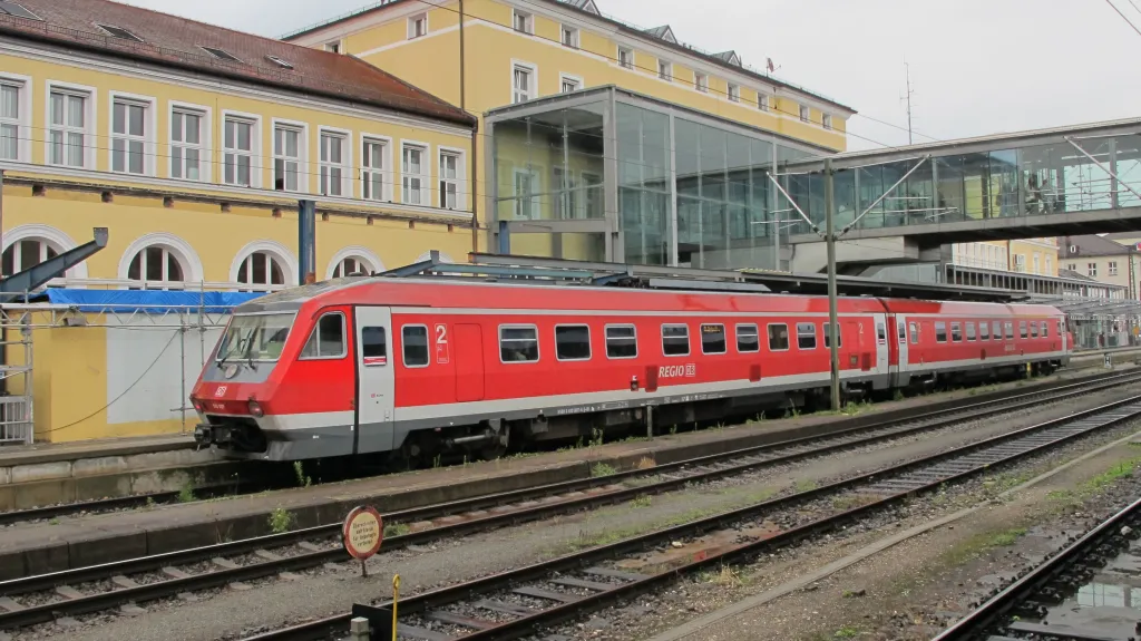 Motorový vlak