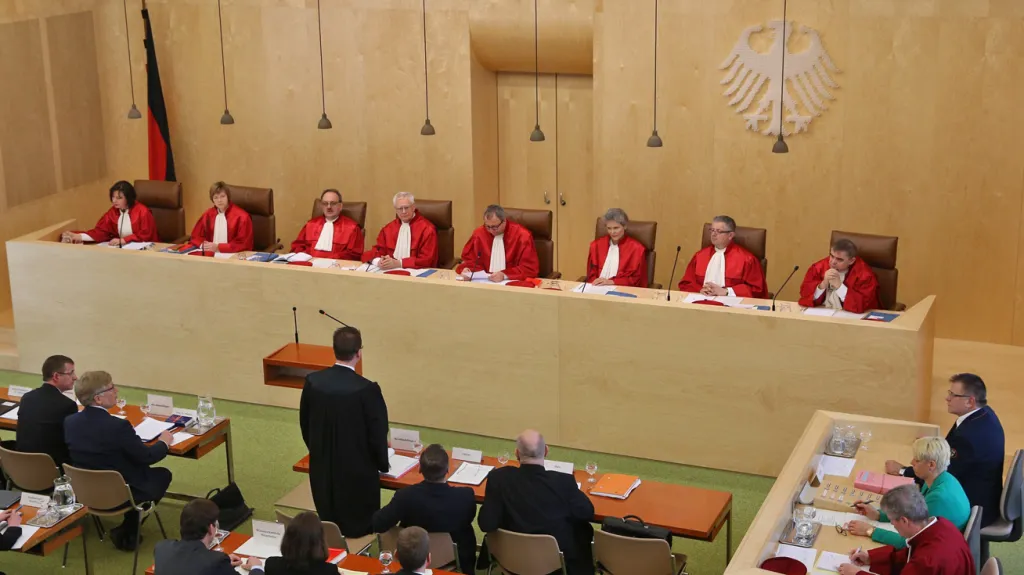 Ústavní soud v Karlsruhe řeší kauzu prezidenta Gaucka