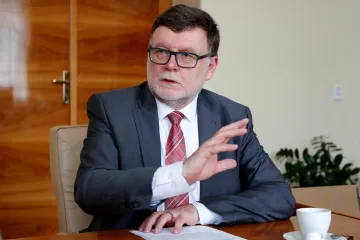 Příští rok už se nepočítá se snižováním schodku, potvrdil Stanjura