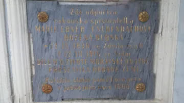 Rodinná hrobka hrabat Dubských ve Zdislavicích na Kroměřížsku