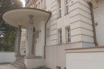 Finanční analytický úřad zmrazil ruský majetek za téměř 10 miliard korun