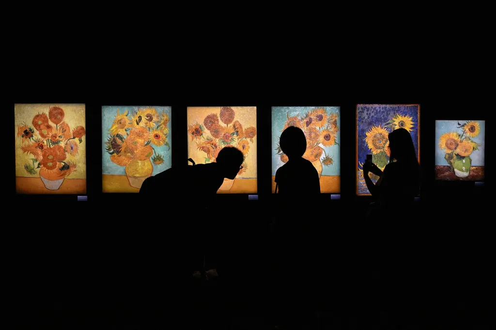 Návštěvníci výstavy mohou vkročit do obrazů Vincenta van Gogha