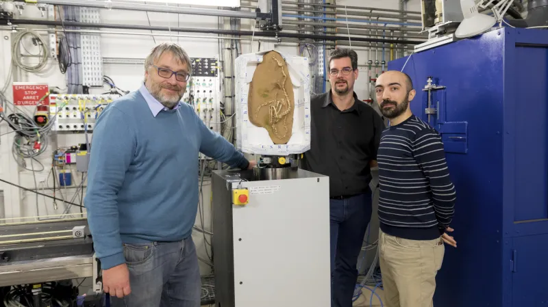 Halszkaraptor escuilliei