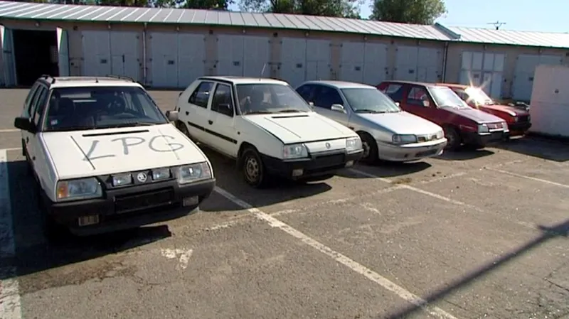 Vysloužilé automobily