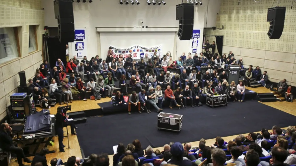Stávkující pracovníci Radia France