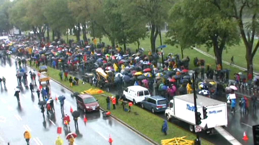 Kanaďané protestují proti vysokému školnému