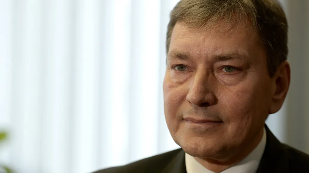 Ministr průmyslu a obchodu v demisi Tomáš Hüner
