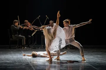 Pražský komorní balet slaví půlstoletí, do tance mu ale není