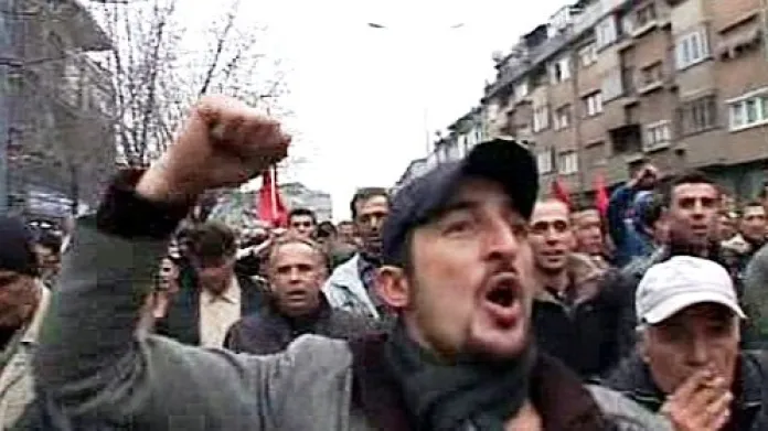 Demonstrace kosovských Albánců proti rozdělení Kosova